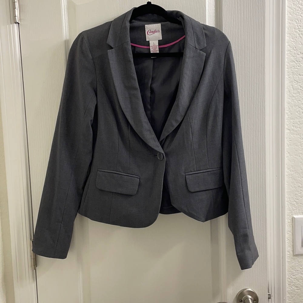 Candies gray suit jacket